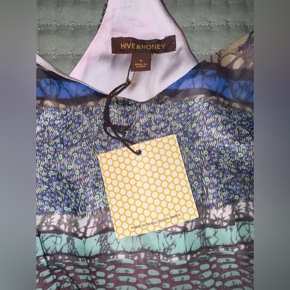 Hive & Honey Vibrant Striped Maxi Dress. Size Small. NWT - Picture 6 of 10